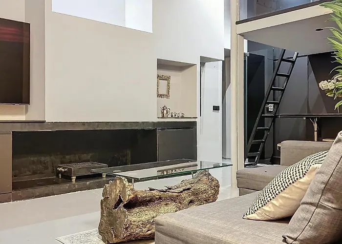 H&h Santa Paula Apartment Granada